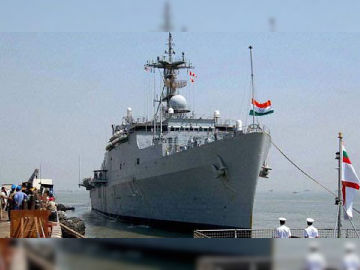 अत्याधुनिक 'आयएनएस कोलकाता' युद्धनौका भारतीय नौदलात title=