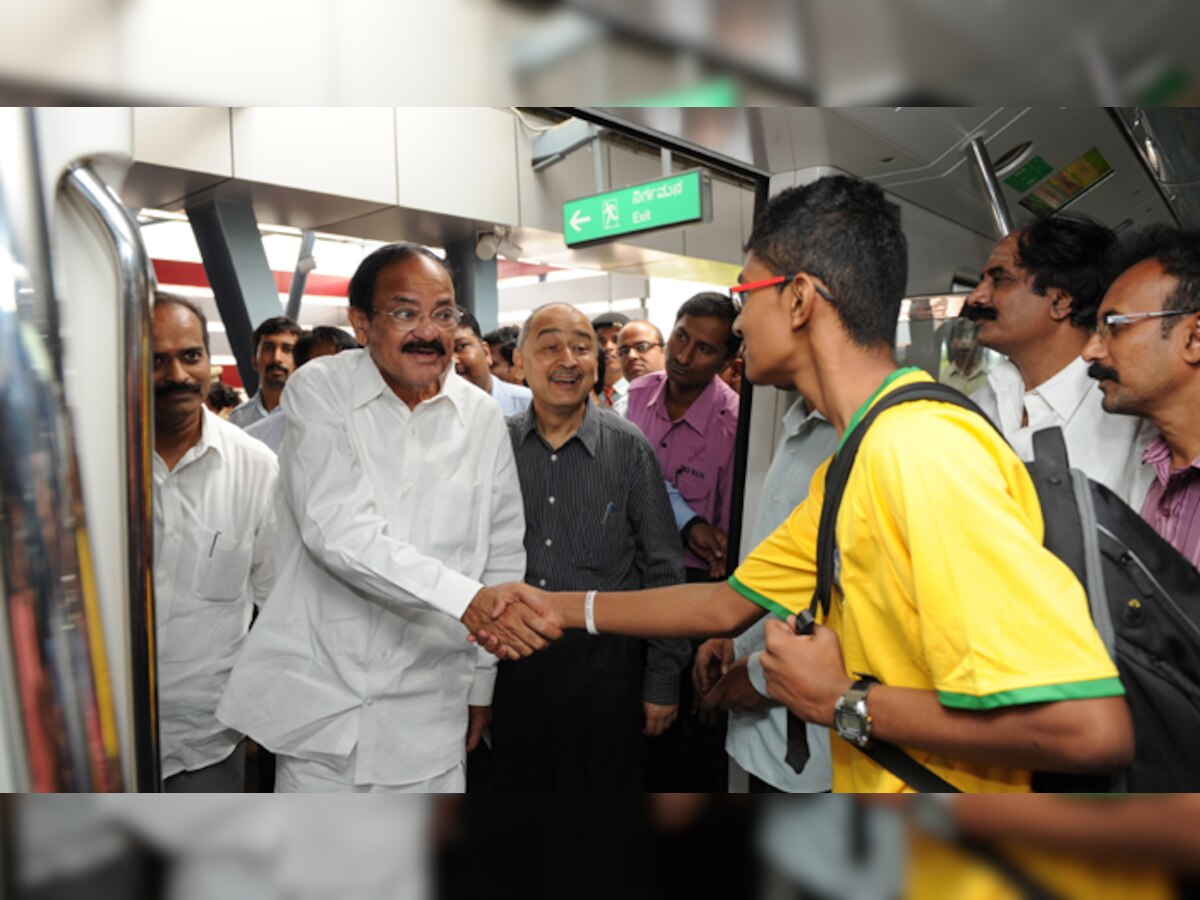 मुंबई मेट्रो 3 प्रकल्पाचे भूमीपूजन 26 ऑगस्टला - नायडू title=