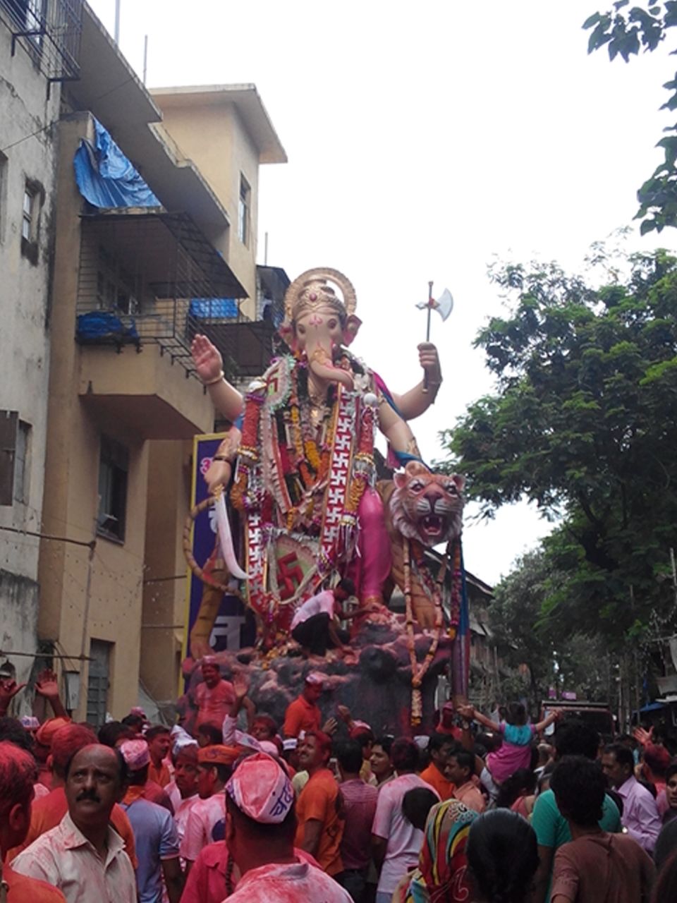 चंदनवाडीचा राजा, गिरगाव
