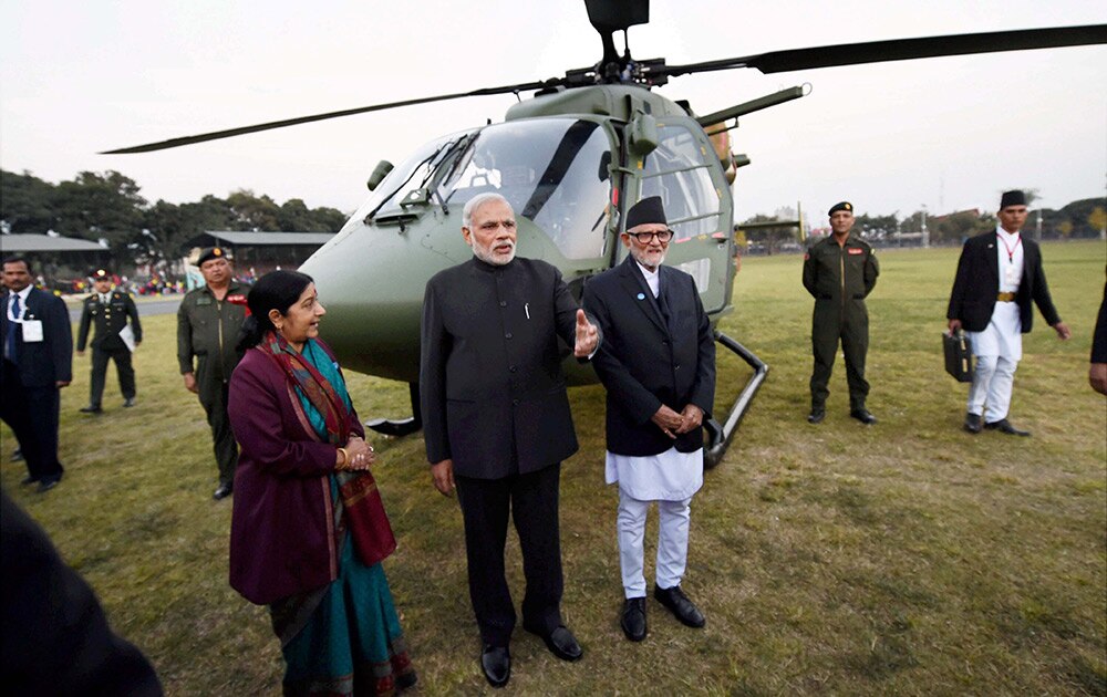  पंतप्रधान नरेंद्र मोदी आणि सुषमा स्वराज... 
