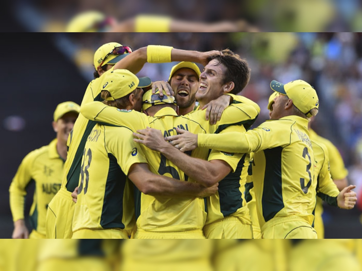 ऑस्ट्रेलियाचा इंग्लंडवर १११ रन्सने दणदणीत विजय title=