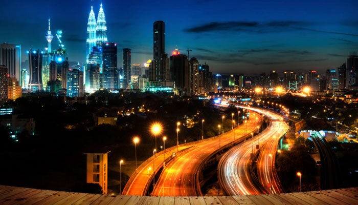 मलेशियातील मंत्रमुग्ध करणारे दृश्य! - Skyline - Kuala Lumpur
