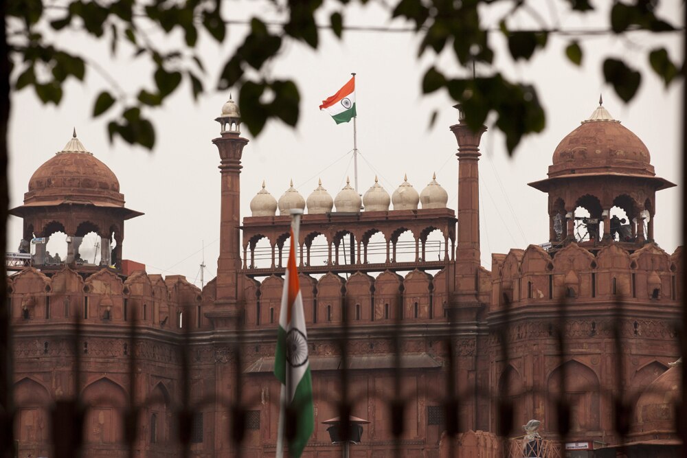 स्वातंत्र्यदिन साजरा करण्यासाठी संपूर्ण देशभरात सुरू आहे तयारी
