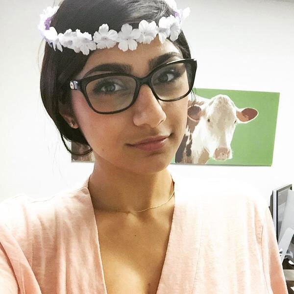 Twitter@miakhalifa
