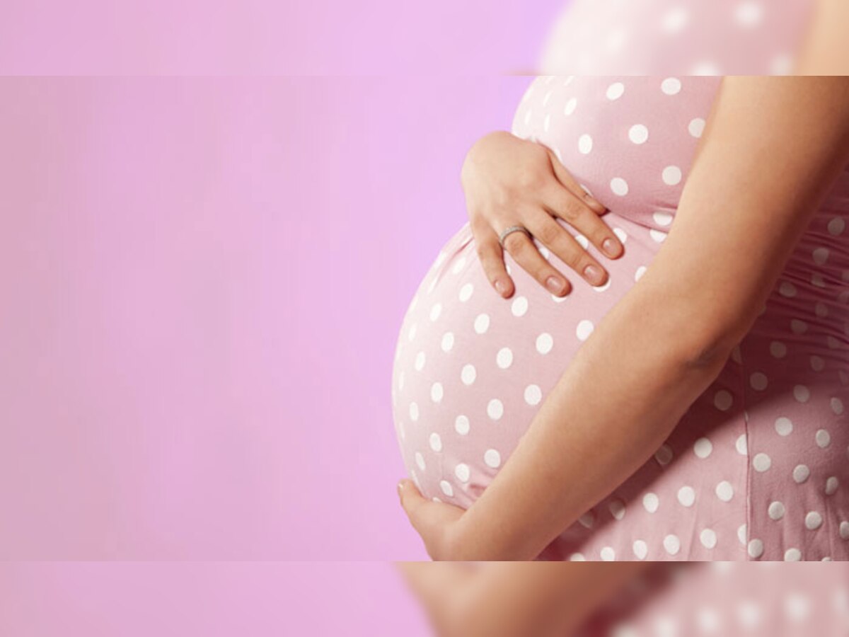 ब्राझीलमध्ये महिलांना गर्भवती न होण्याचे आदेश title=