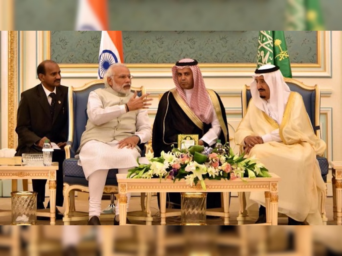 पंतप्रधान मोदींनी सौदी अरबच्या राजांना दिलं खास गिफ्ट title=