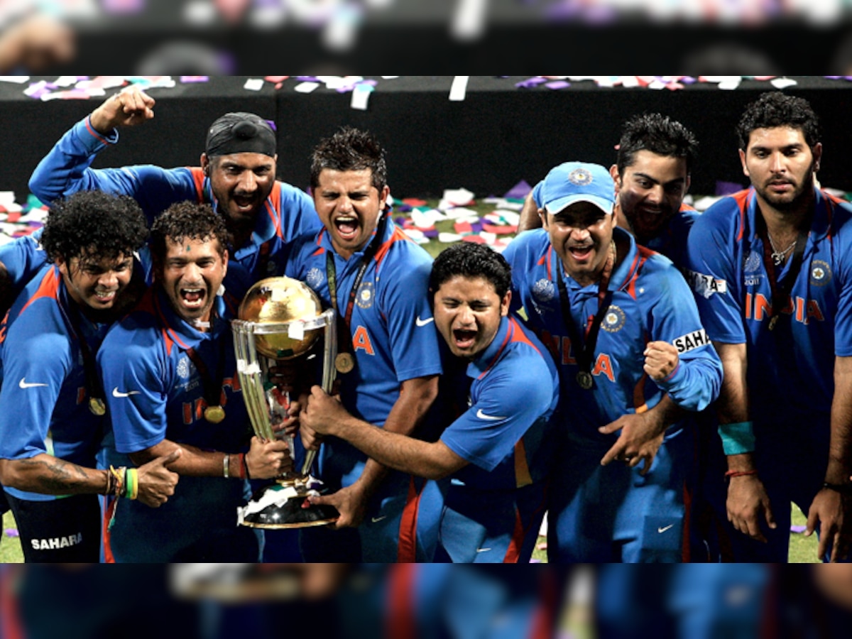 'आम्रपाली'नं टीम इंडियाला फसवलं title=
