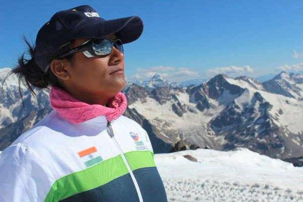 अरुणिमा सिन्हा - माऊंट एव्हरेस्ट सर करणारी पहिली विकलांग महिला 
