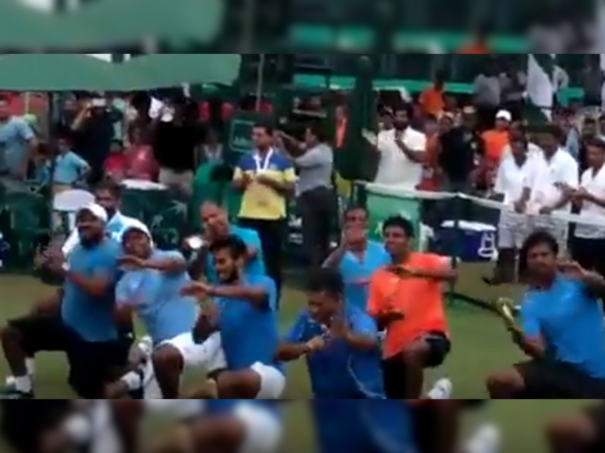 डेव्हिस कप स्पर्धेत विजयानंतर भारतीय टेनिसपटूंचा डान्स title=