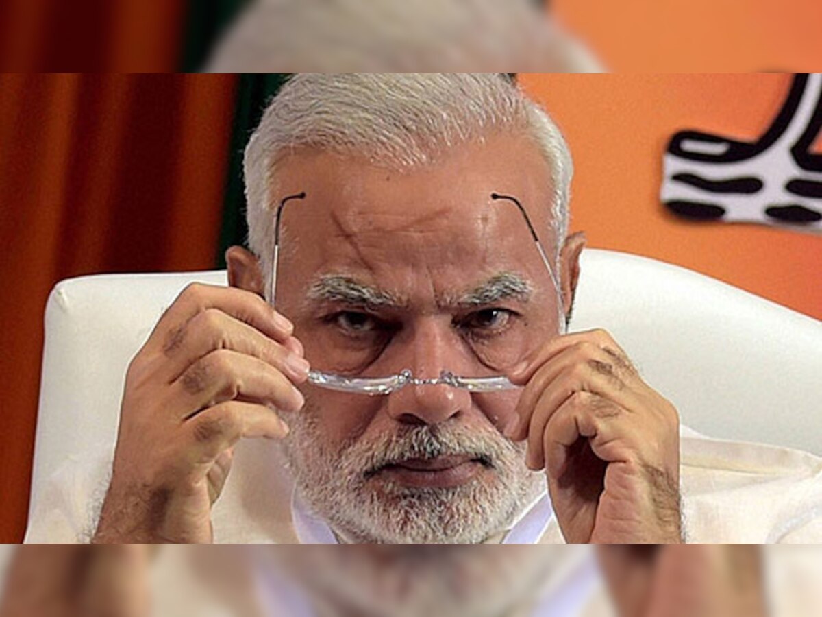 मोदींनी दिली खासदारांना तंबी title=