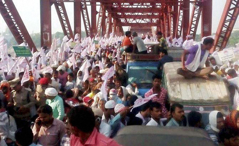 Stampede during Baba Jai Gurudev`s sabha in Varanasi