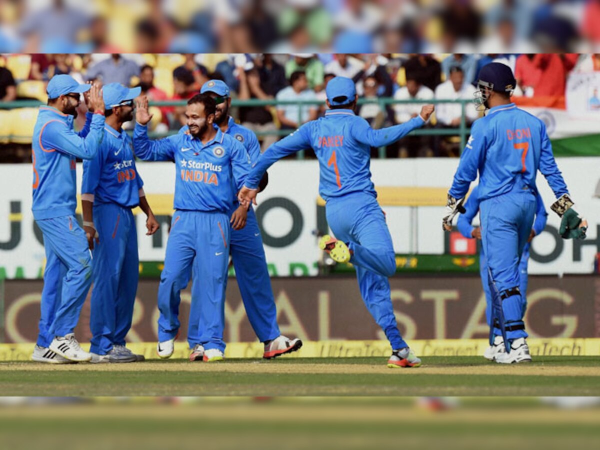 LIVE :भारत वि न्यूझीलंड, भारताला विजयासाठी 243 रनची गरज title=