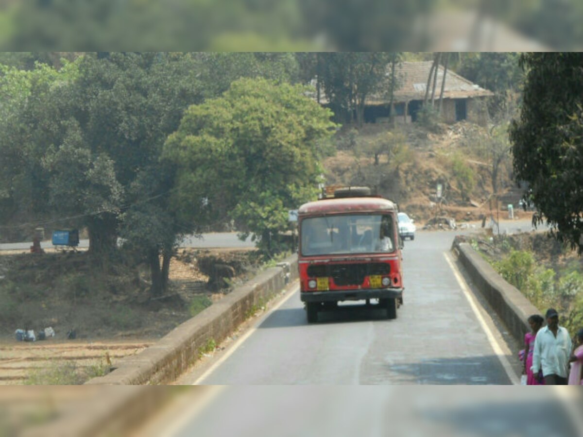 रायगडवरून प्रवास करण्याचा बेत असेल तर... सावधान! title=