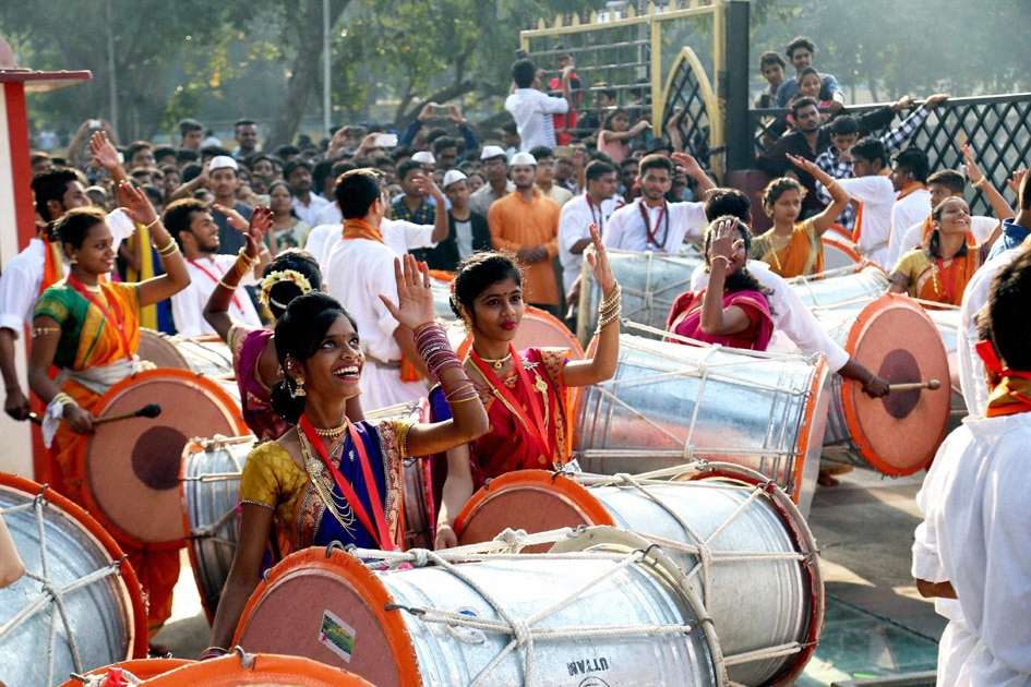 Youngster dance in celebration of Diwali in Thane.