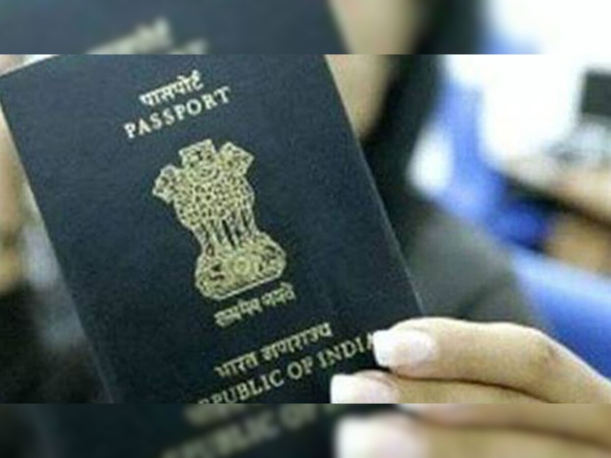 पासपोर्टवर पिता किंवा पतीचं नाव बंधनकारक नसावं म्हणून शिफारस title=