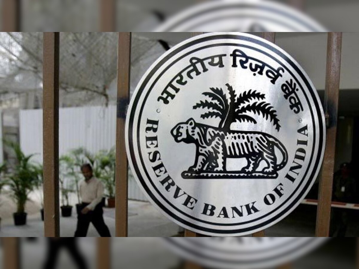 RBI निर्बंधाविरोधात राज्यातील पतसंस्था आक्रमक, मुंबईत काढणार मोर्चा title=