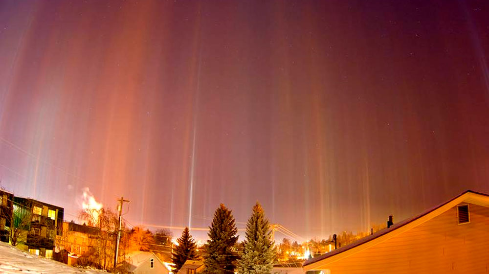 Light Pillars Over Moscow