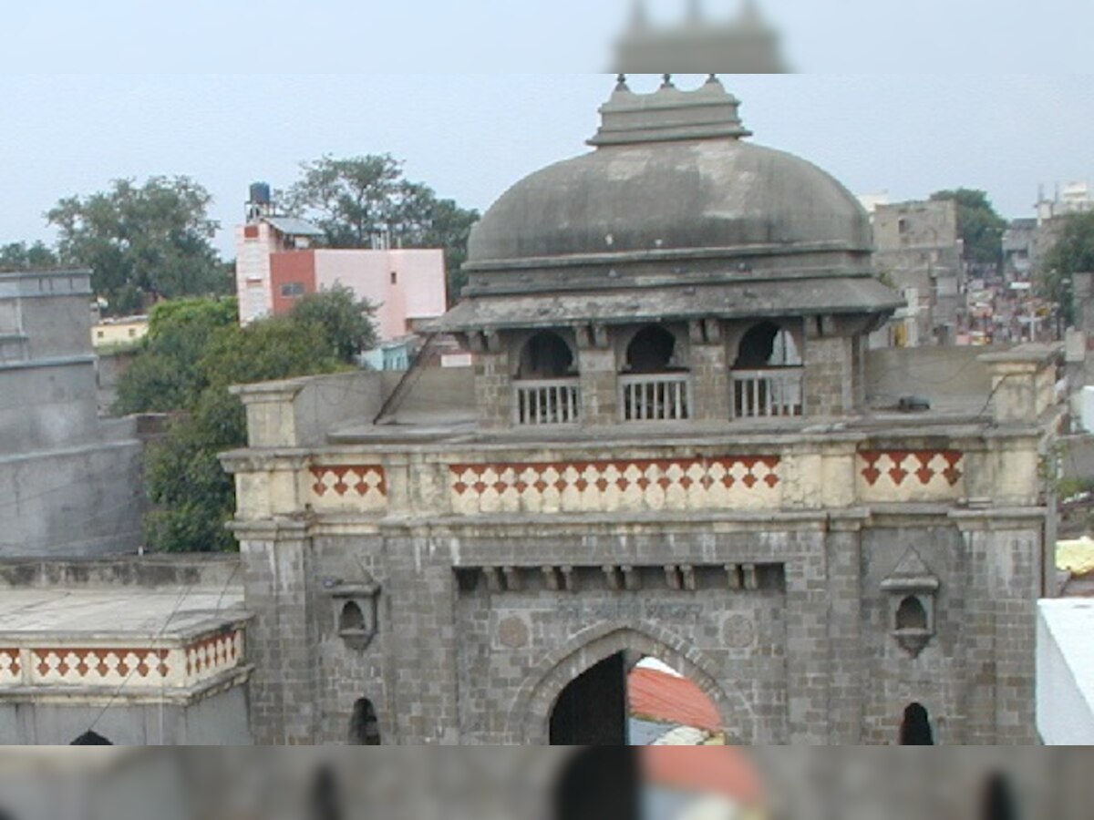 तुळजाभवानी मंदिर दानपेटी घोटाळा, सीबाआय आणि राज्य सरकारला नोटीस title=