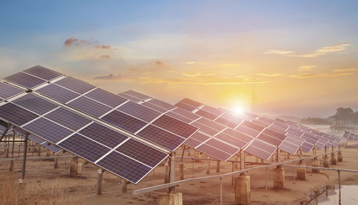 223816 561354 solar1 मुंबईला लागणाऱ्या विजेपैकी अर्धी वीज सौर ऊर्जेद्वारे शक्य | मुंबई News in Marathi