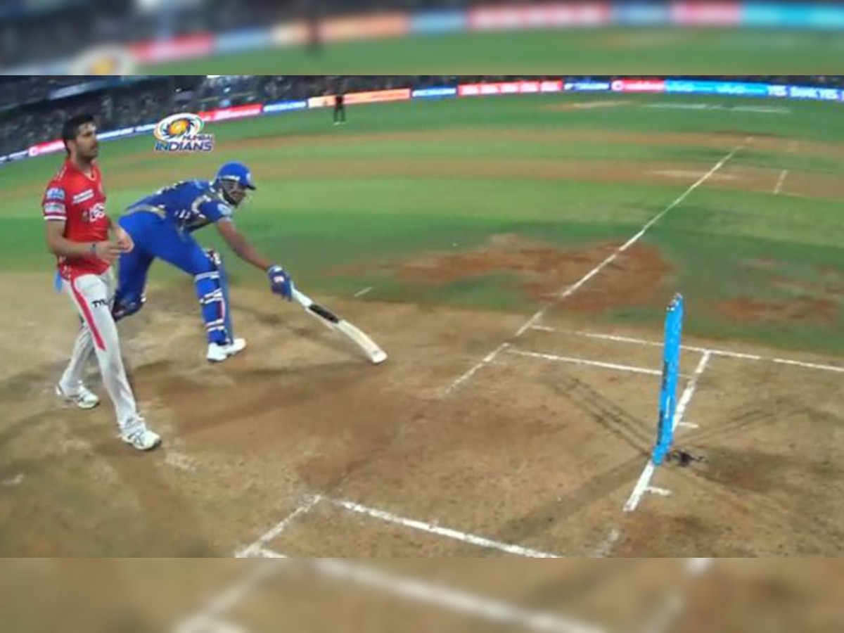  IPL-10 : स्ट्राइक जवळ ठेवण्यासाठी पोलार्डने दिला 'धोका', WATCH VIDEO title=