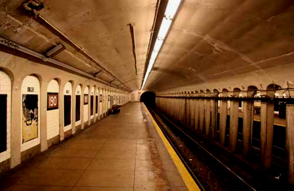 Rabindra Sarobar Railway Station, Kolkata