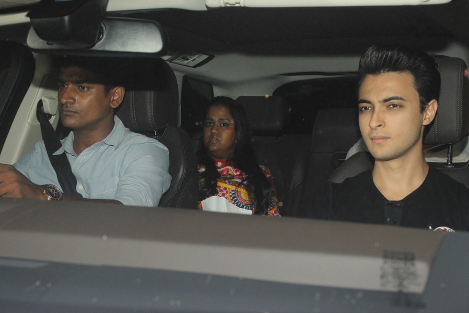 Arpita Khan along with her husband Aayush Sharma during Karan Johar`s 45th birthday party