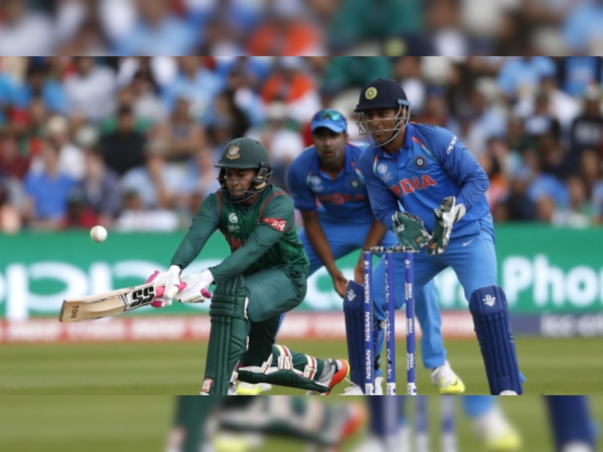 चॅम्पियन्स ट्रॉफी सेमीफायनल : भारताला विजयासाठी हव्या २६५ रन्स title=