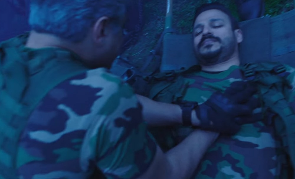 vivek in the movie Vivegam