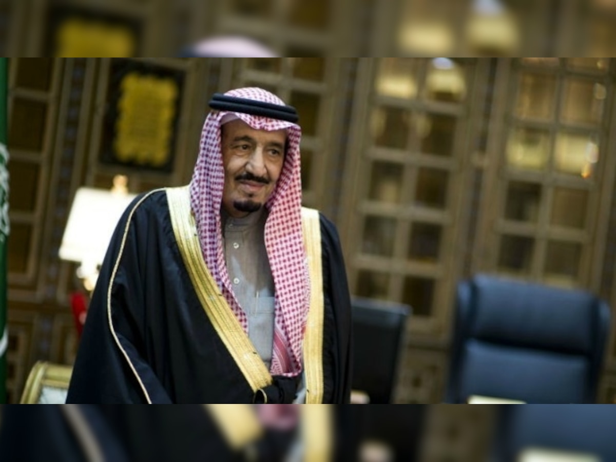 सौदी अरबच्या राजाने सुट्टयांमध्ये खर्च केले ६४१ कोटी title=