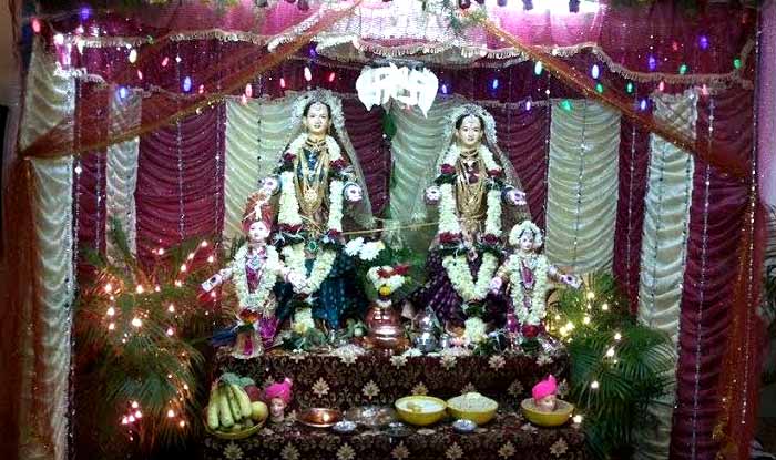 अशा प्रकारे केली जाते गौरीची पूजा 