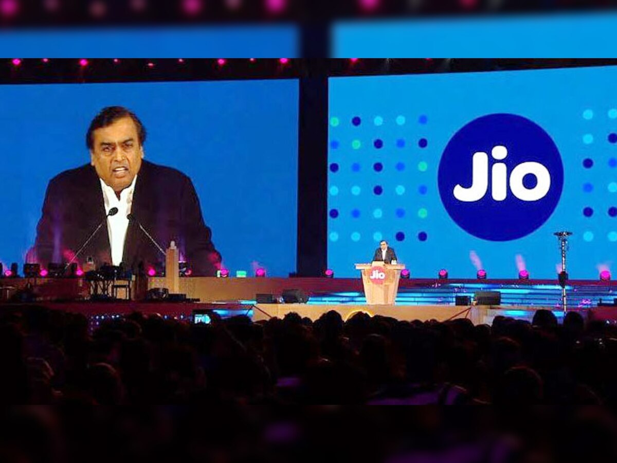 Jio युजर्सला मिळतात हे १२ फायदे, तुम्हाला माहिती आहे का? title=