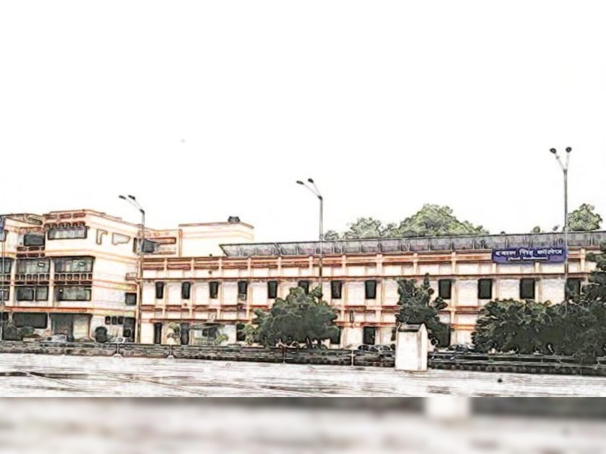 दिल्ली: दयाल सिंह इव्हिनिंग कॉलेजचे नाव होणार 'वंदे मातरम' कॉलेज; विद्यार्थ्यांचा विरोध title=