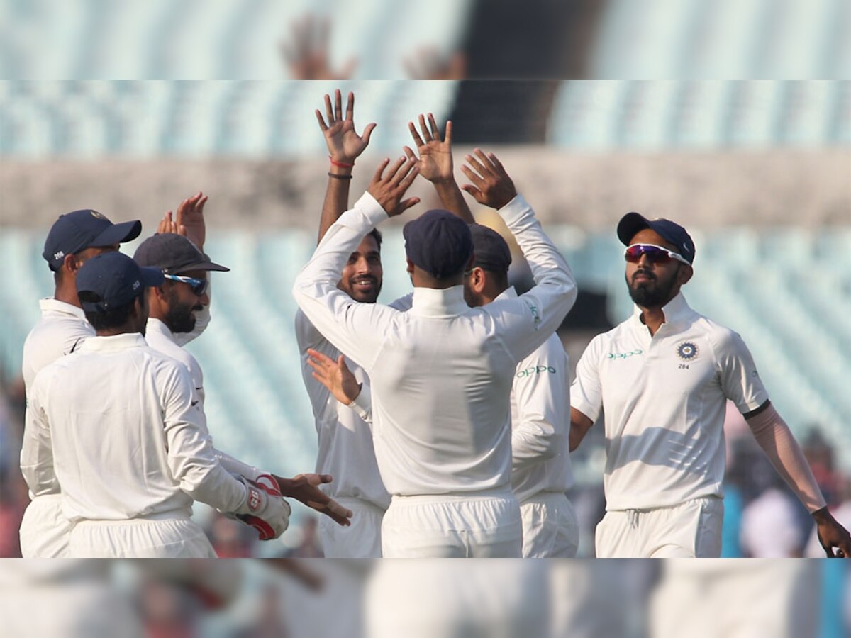 INDvsSL: २६२ टेस्ट मॅचेनंतर पहिल्यांदाच घडला 'हा' प्रकार  title=