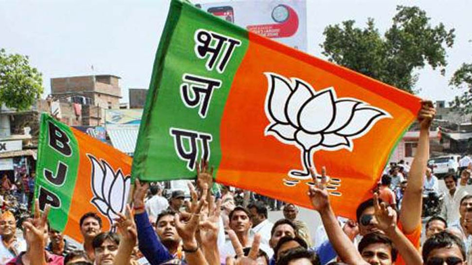 उत्तर प्रदेशात पालिका निवडणुकीत भाजपची बाजी, सपाचा सुफडा साफ उत्तर प्रदेशात पालिका निवडणुकीत भाजपची बाजी, सपाचा सुफडा साफ