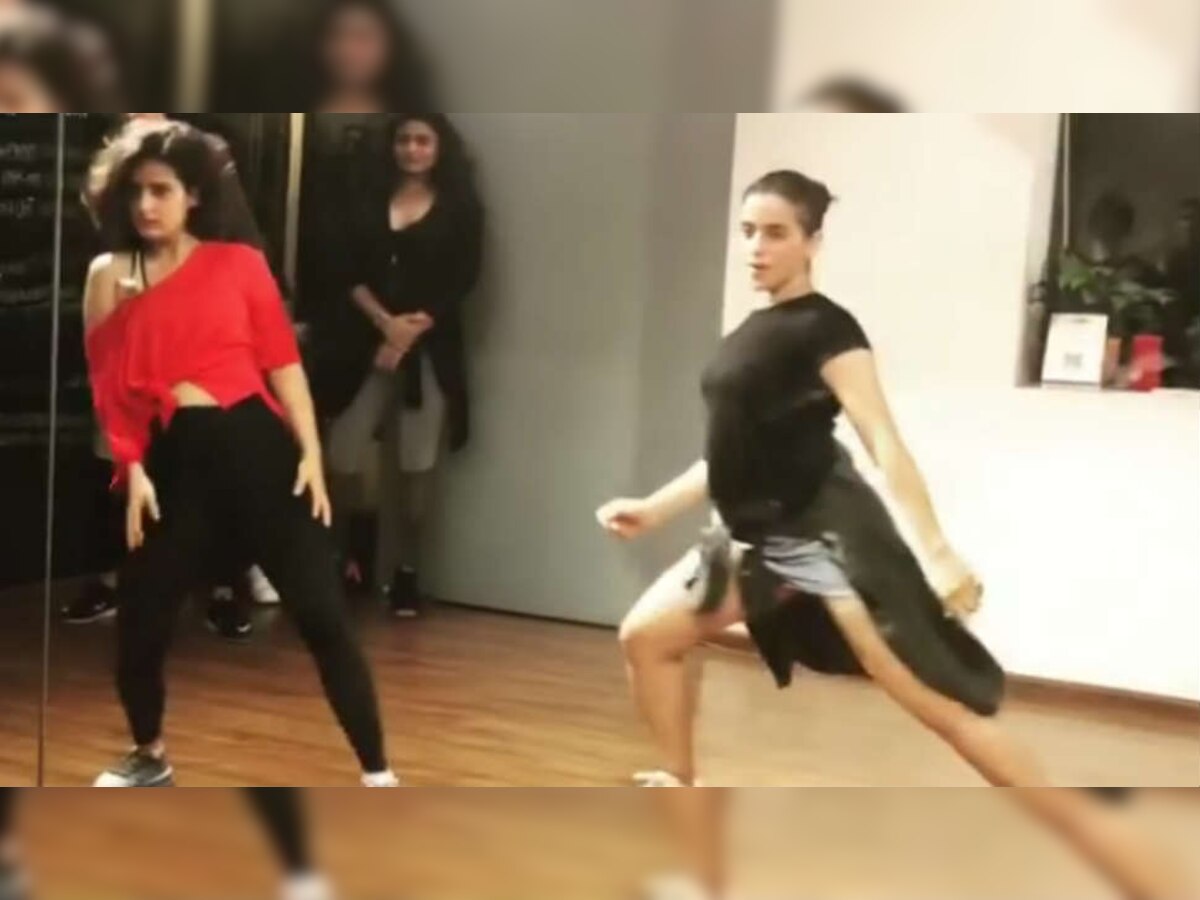 Video : ‘दंगल’गर्ल्स सान्या आणि फातिमाचा हॉट डान्स title=