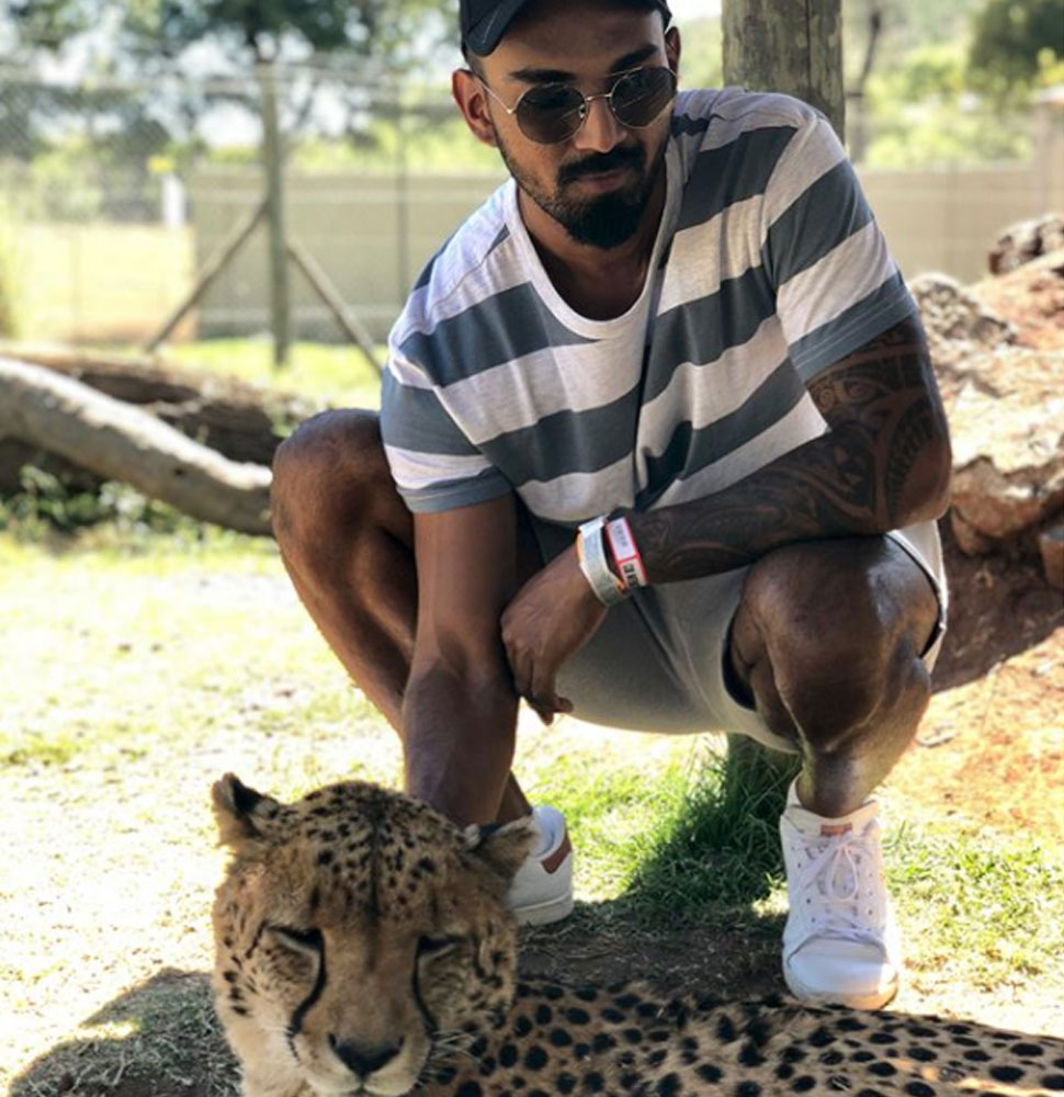 KL Rahul with lion