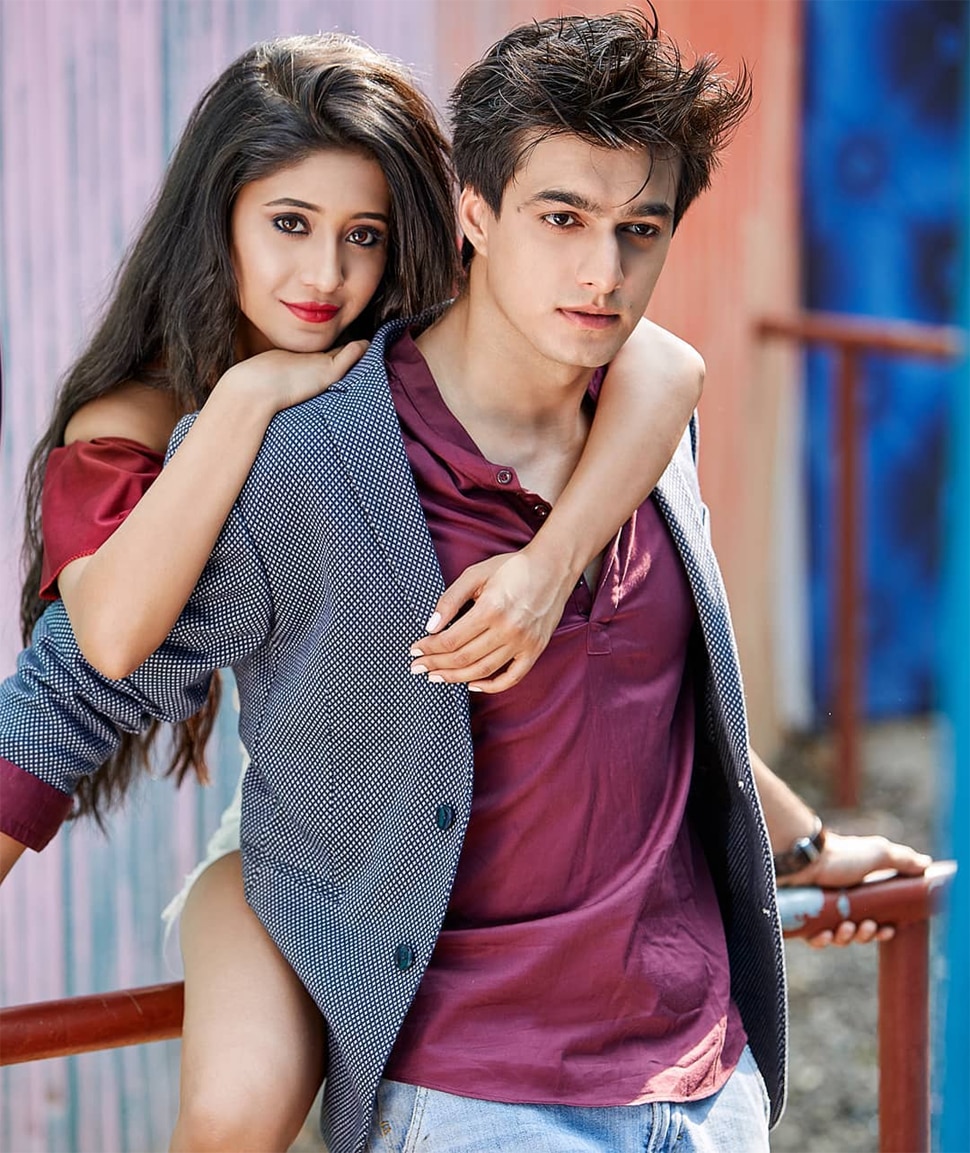 Shivangi joshi