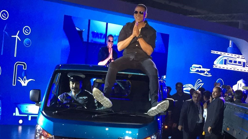 Akshay kumar introducing tata intra at Auto Expo 2018 in greater noida