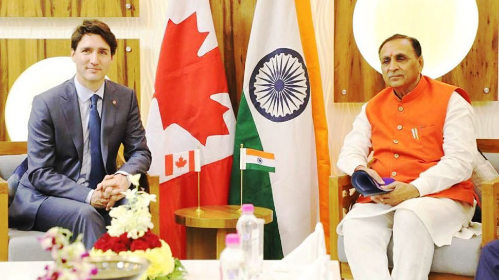 Canadian Prime Minister Justin Trudeau meets Shah rukh Khan and Aamir Khan