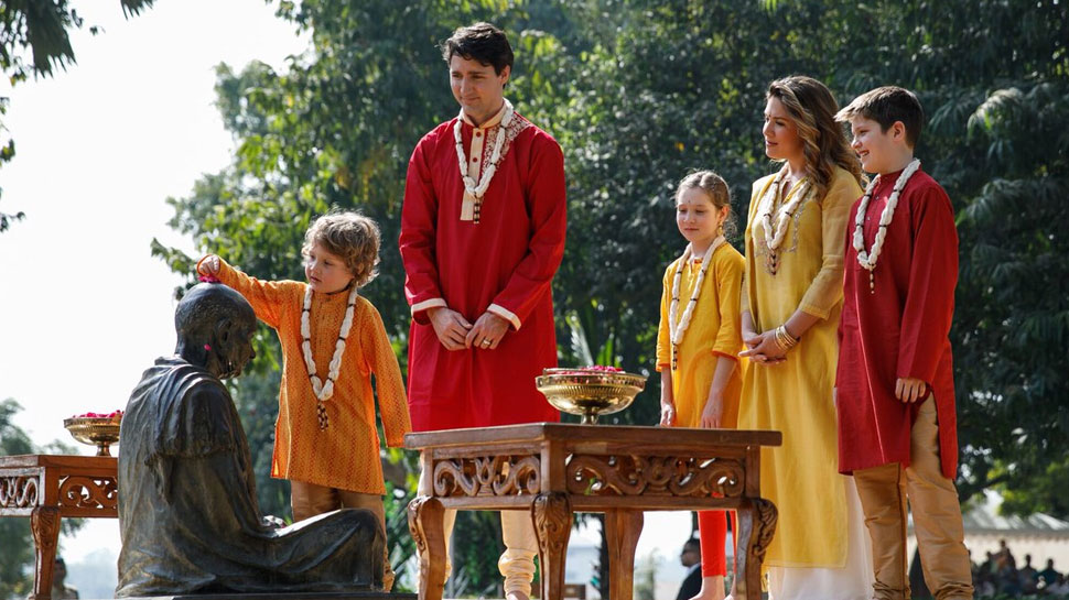 Canadian Prime Minister Justin Trudeau meets Shah rukh Khan and Aamir Khan