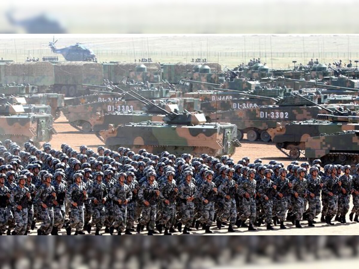 चीन सैन्यातून तीन लाख सैनिकांची कपात, हे आहे कारण title=