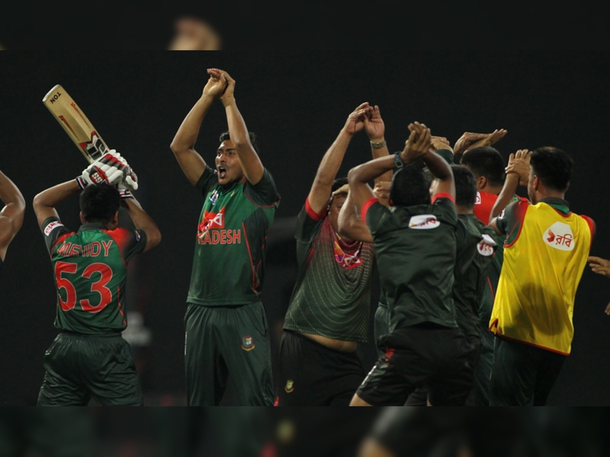 श्रीलंकेविरुद्धच्या विजयानंतर बांगलादेशच्या संघाचा नागिण डान्स title=