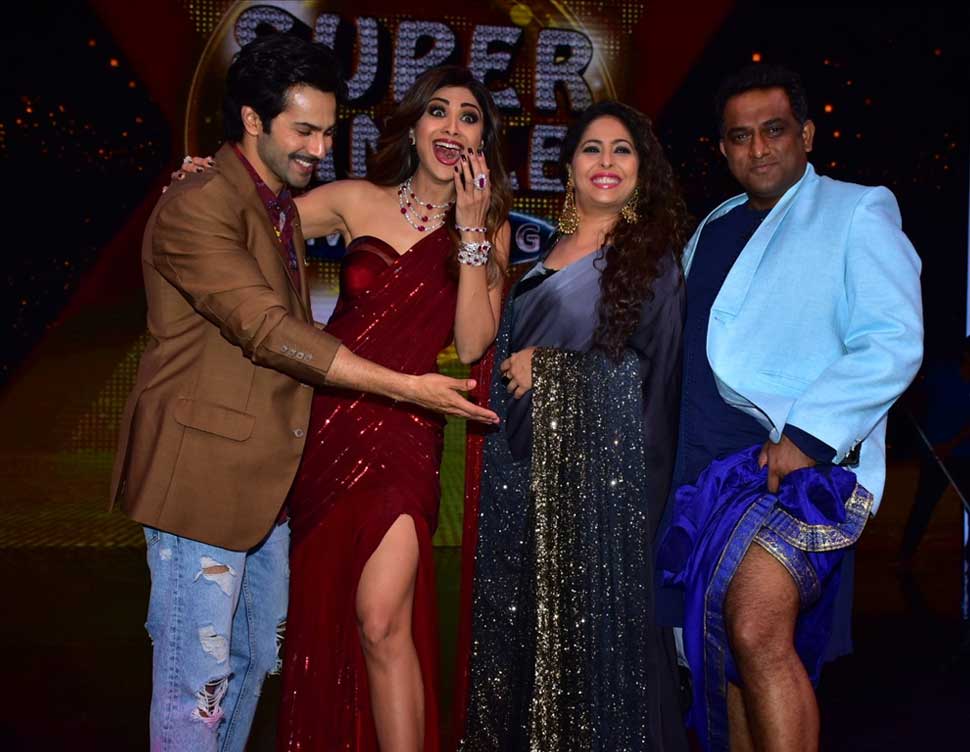 October star Varun Dhawan at Super Dancer Chapter 2 finale with Shilpa Shetty