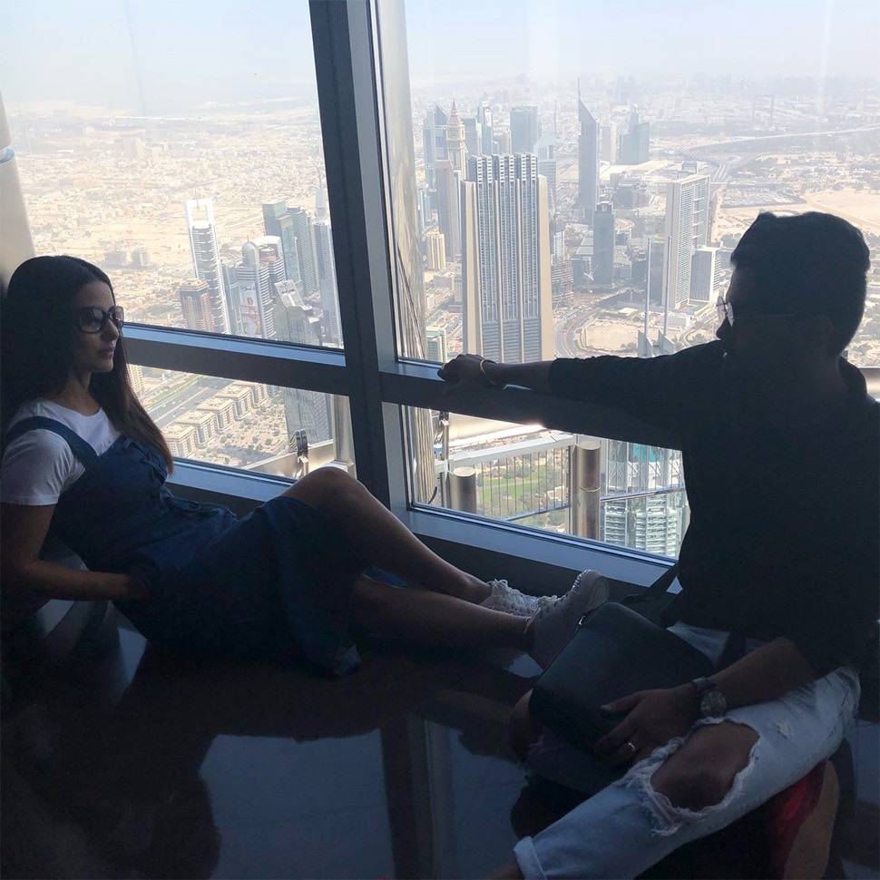 Hina Khan and Rocky Jaiswal`s romantic holiday in Dubai