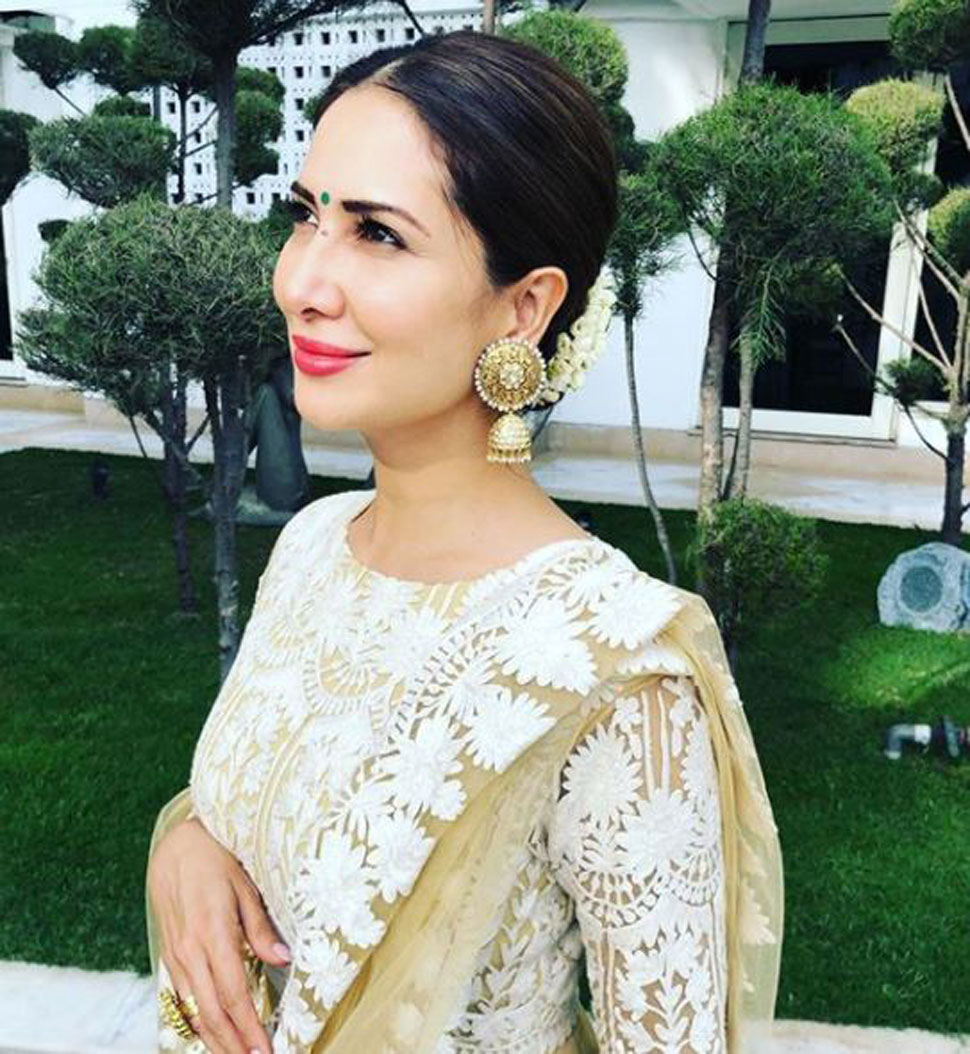 is Kim Sharma Has opted for cosmetic surgery