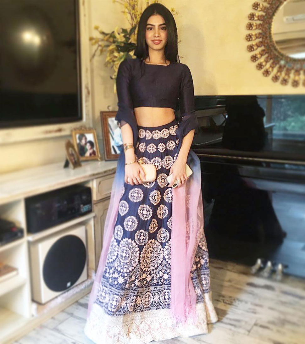 Jhanvi Kapoor, Khushi Kapoor, Anshula Kapoor