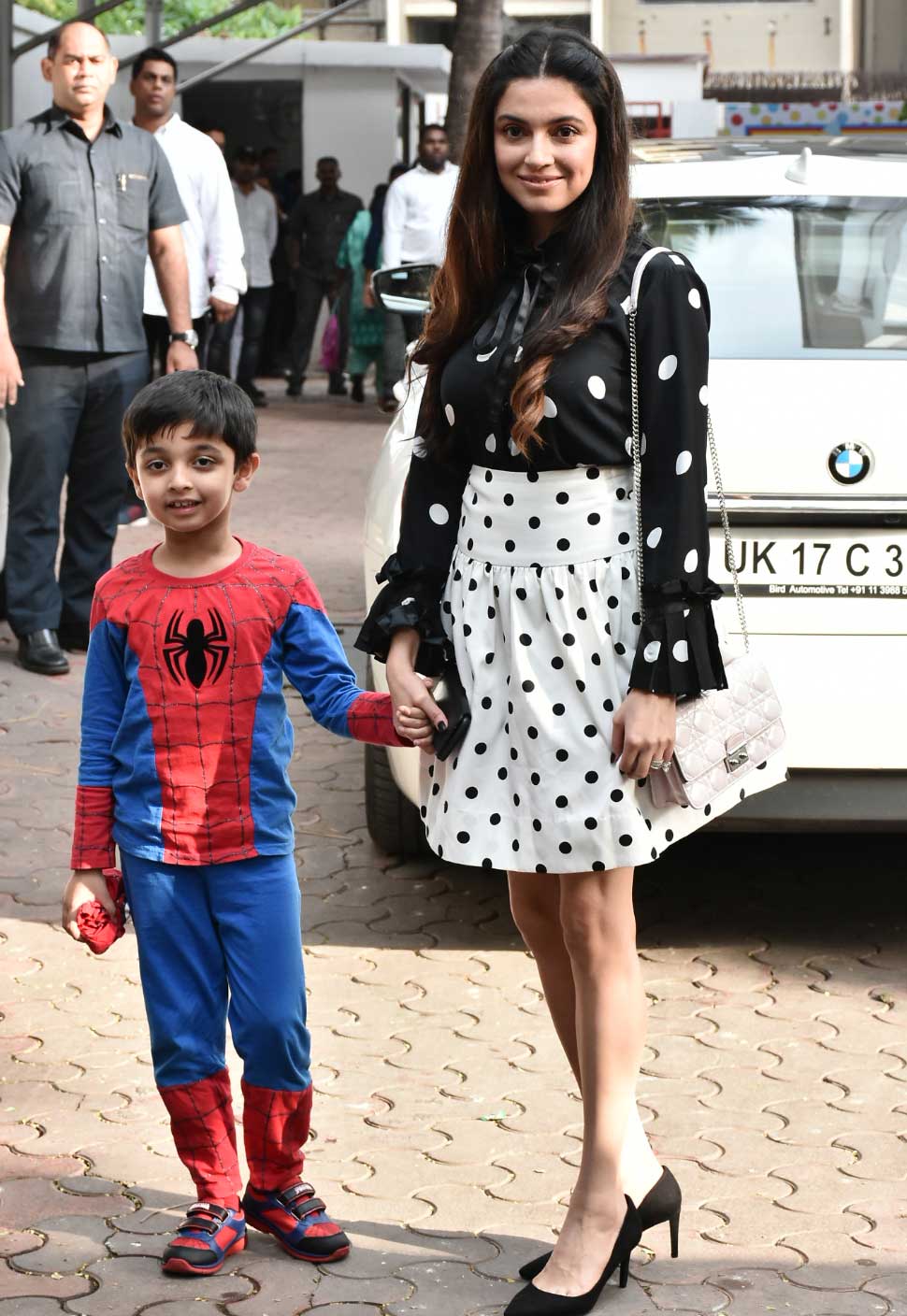 Aishwarya Rai Bachchan with Daughter attends Shilpa Shetty’s son’s birthday Party