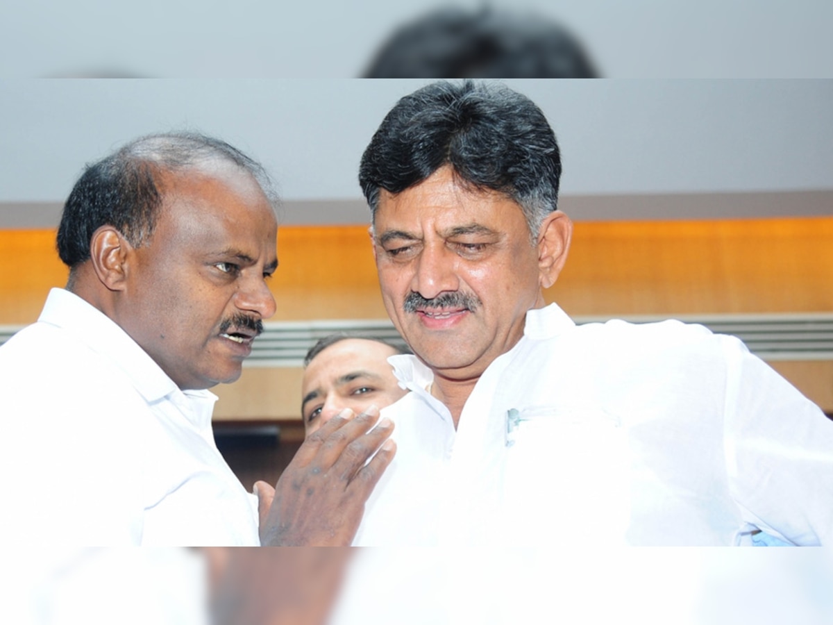 कर्नाटकात काँग्रेसच्या अडचणीत वाढ, जलसंपदा मंत्र्यांना चौथा समन्स जारी title=