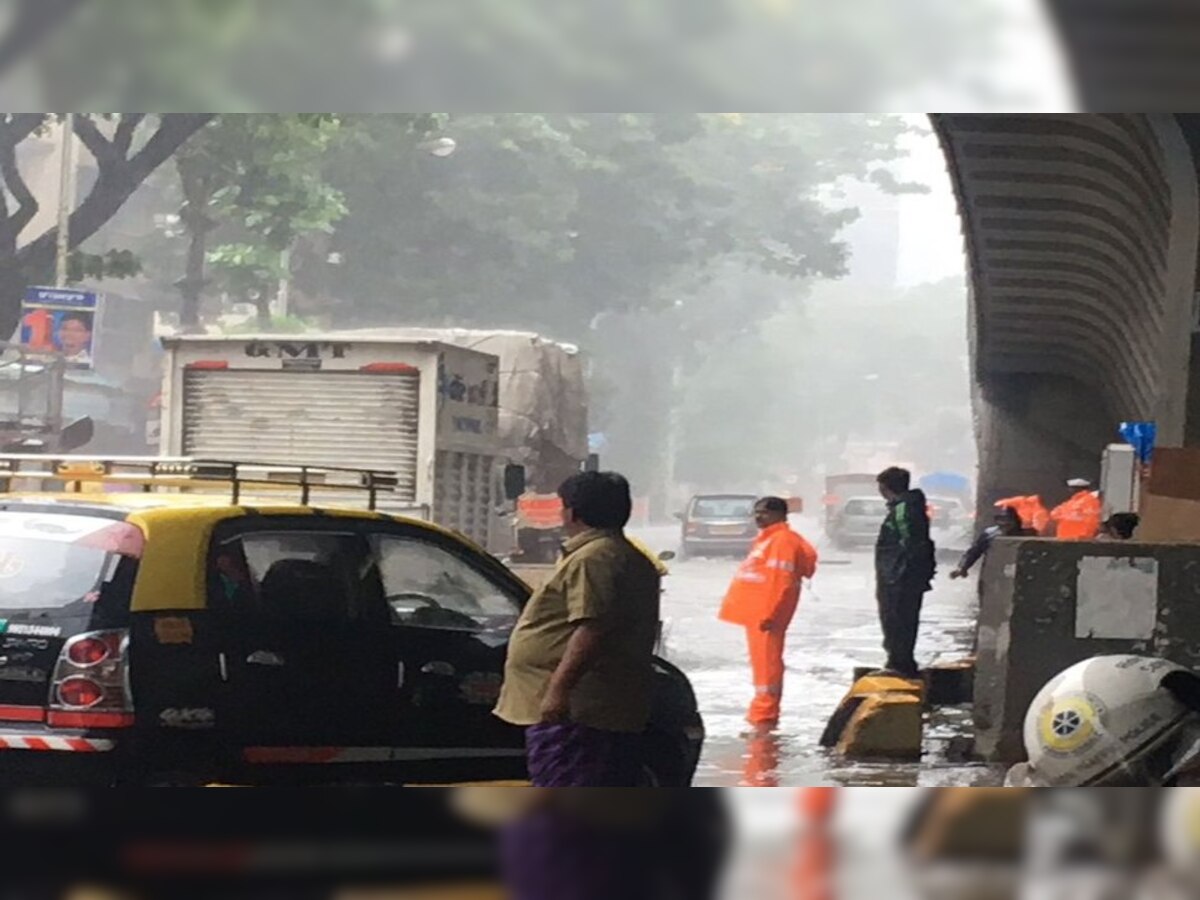 मान्सून अपडेट @ २४ तास: मुंबईसह कोकणात मुसळधार पाऊस title=