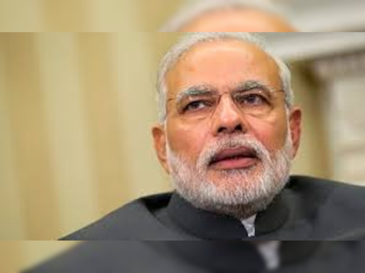 पंतप्रधान मोदींना साधला बचत गटातील महिलांशी संवाद title=